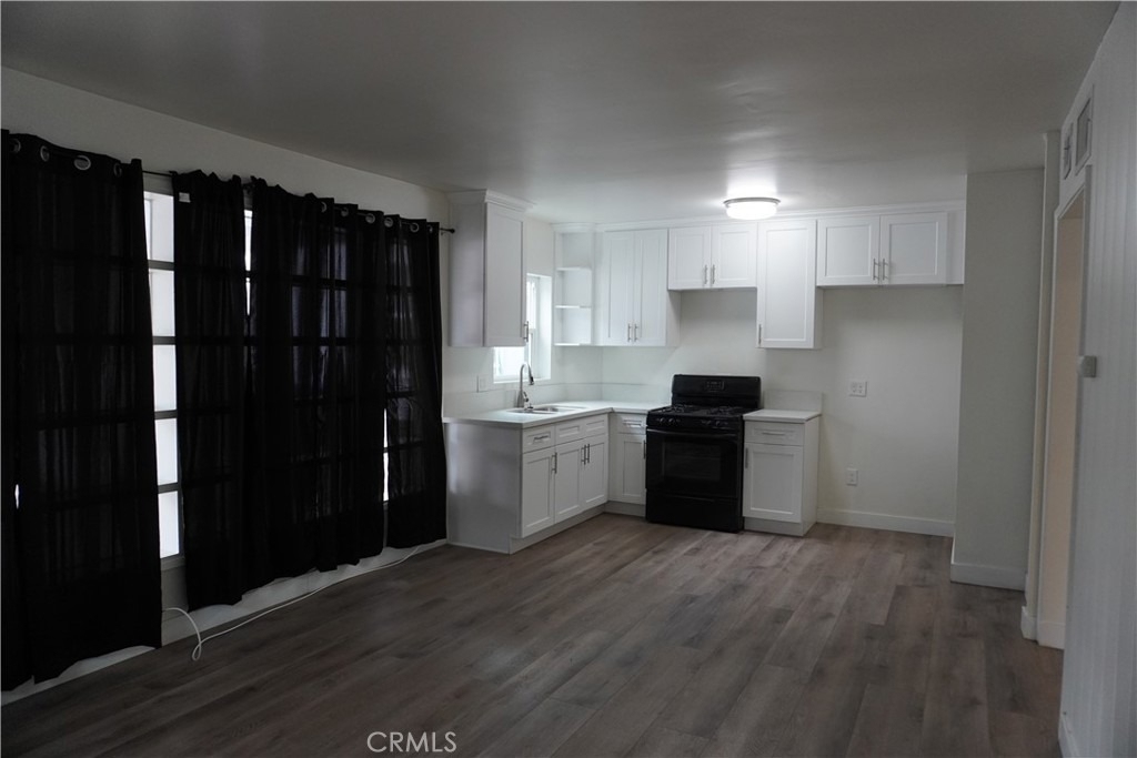 845 Olive Street W - Photo 4