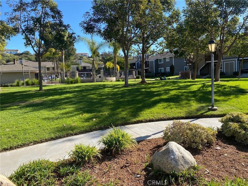 19057 Rockwood Drive - Photo 11