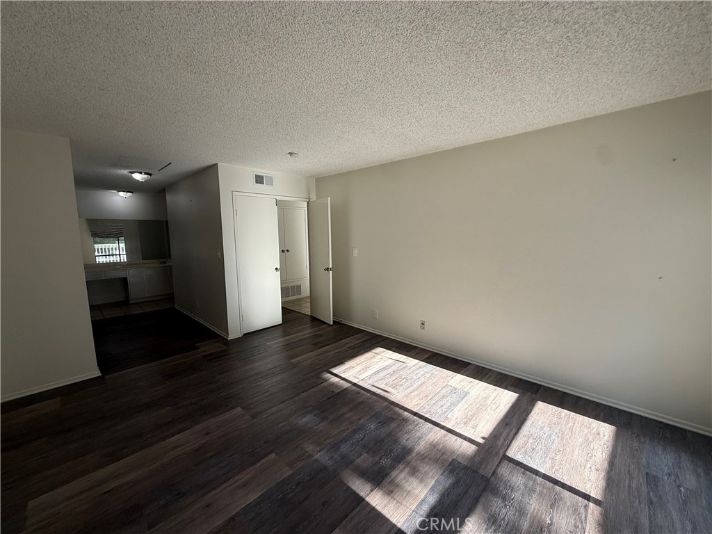 520 S Ranch View Circle - Photo 8