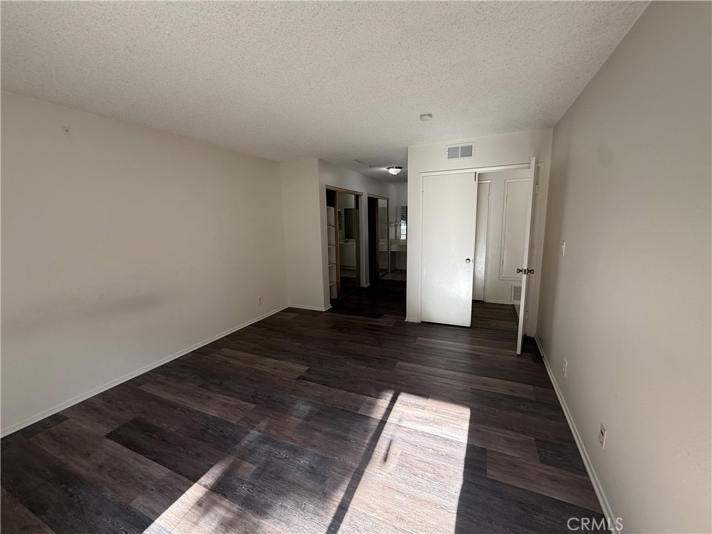 520 S Ranch View Circle - Photo 9