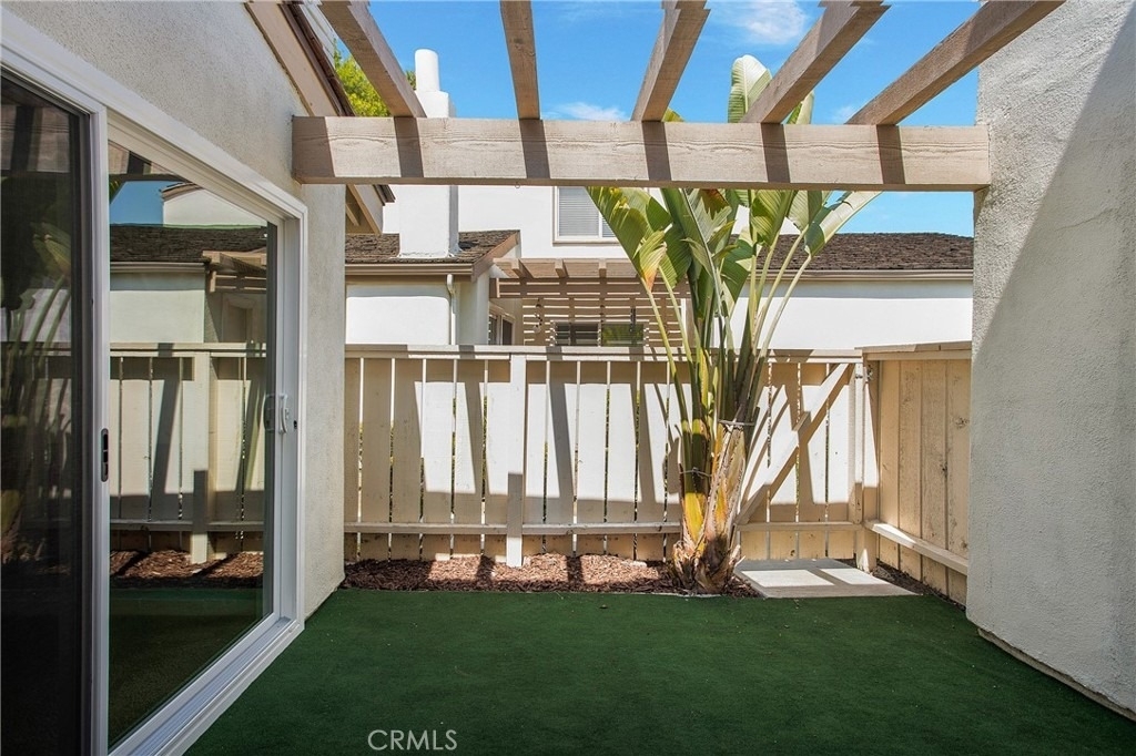 350 Mountain Court - Photo 12