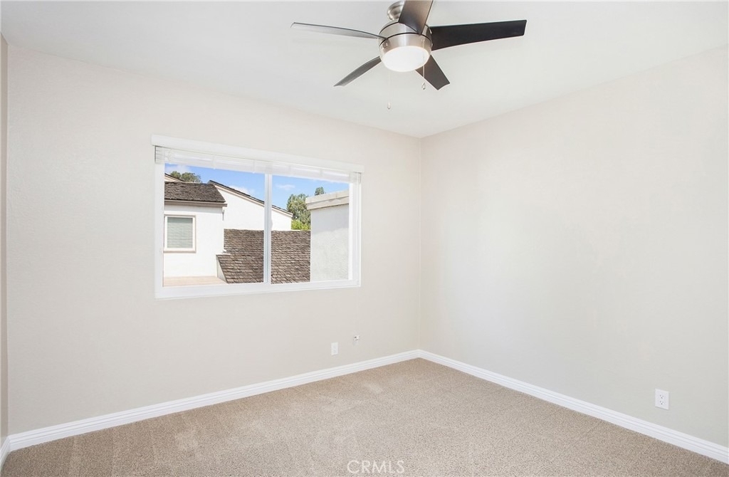 350 Mountain Court - Photo 10