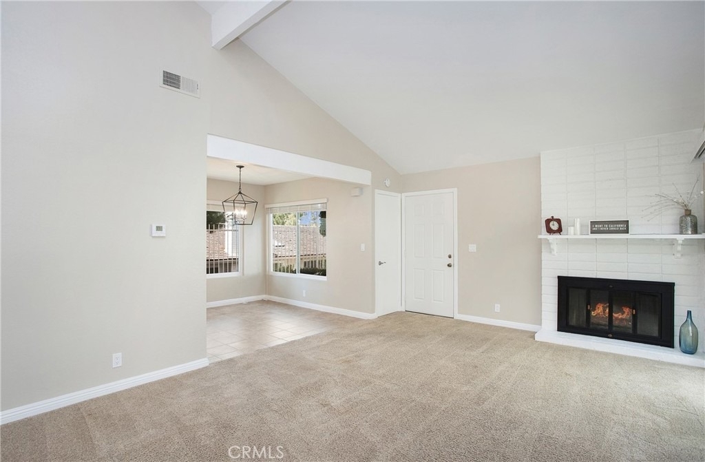 350 Mountain Court - Photo 1