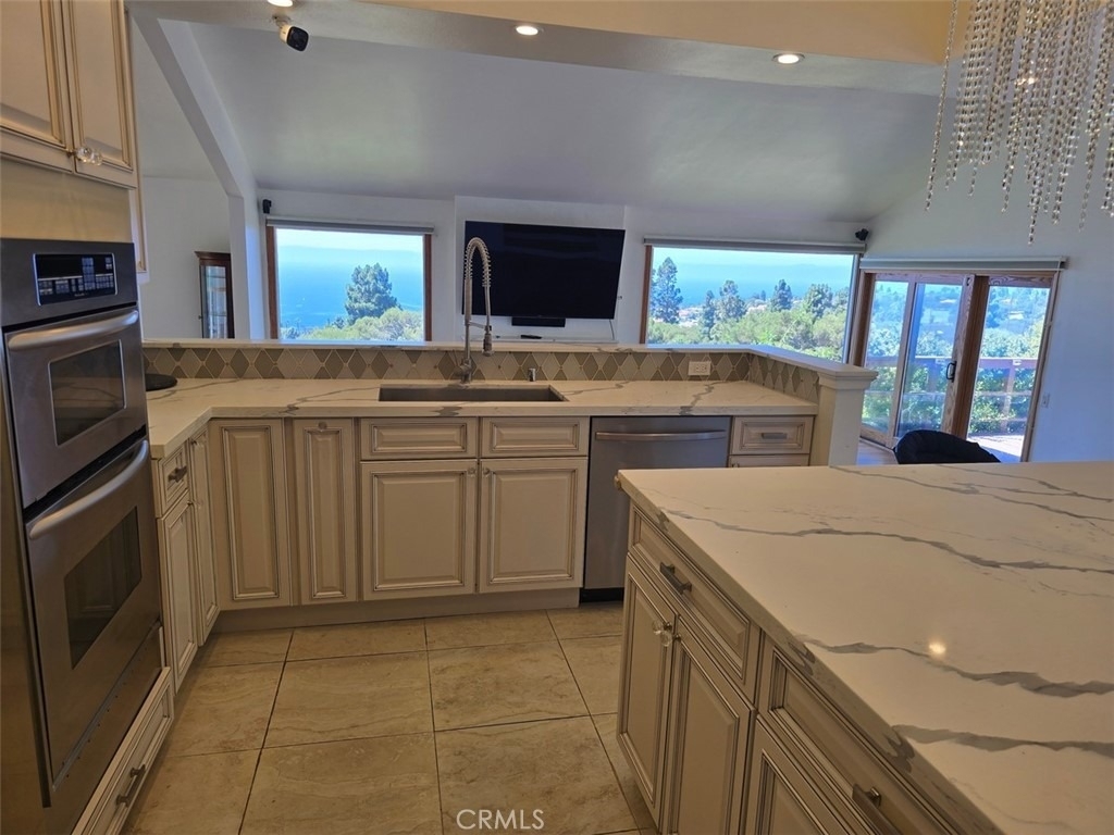 6759 Alta Vista Drive - Photo 6