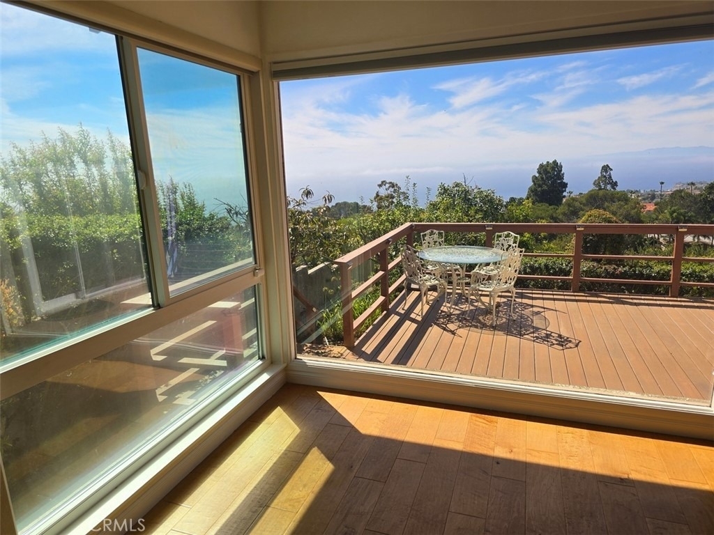 6759 Alta Vista Drive - Photo 15
