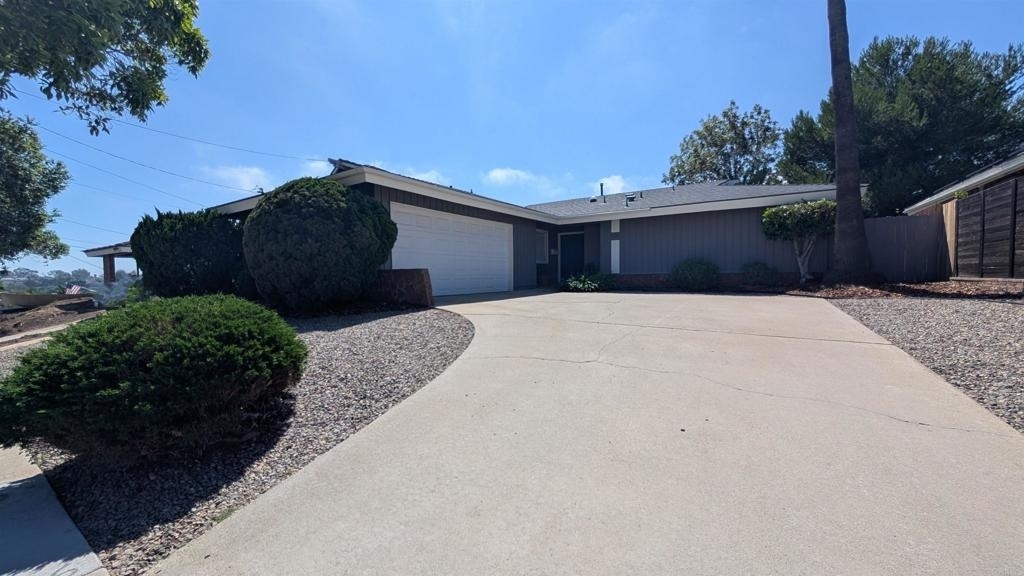 5832 Stadium Street - Photo 0