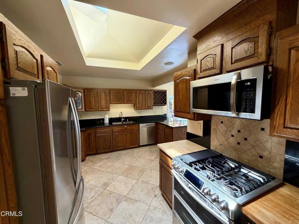 1431 Oneonta - Photo 10