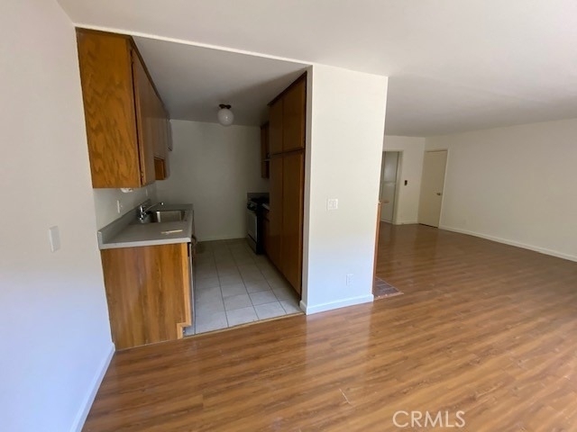 3127 Bagley Avenue - Photo 6