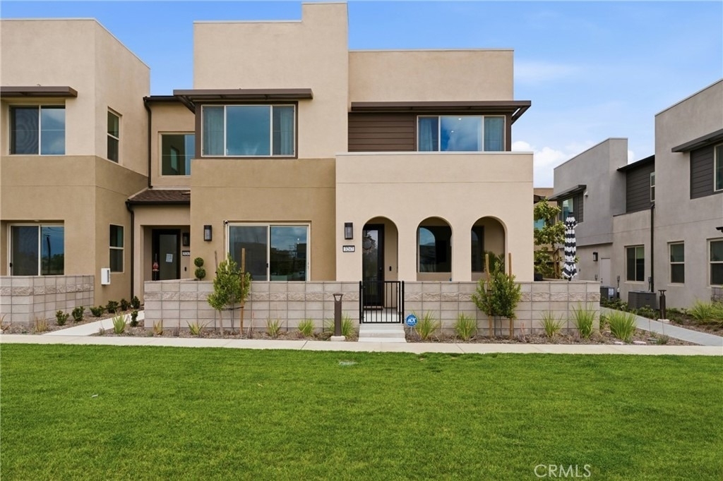 3247 E. Moonstone Drive - Photo 1