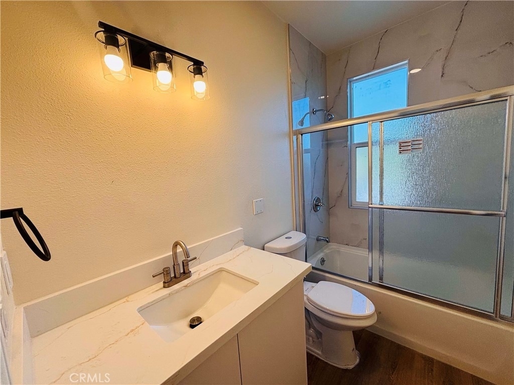 1063 A Wellington - Photo 6