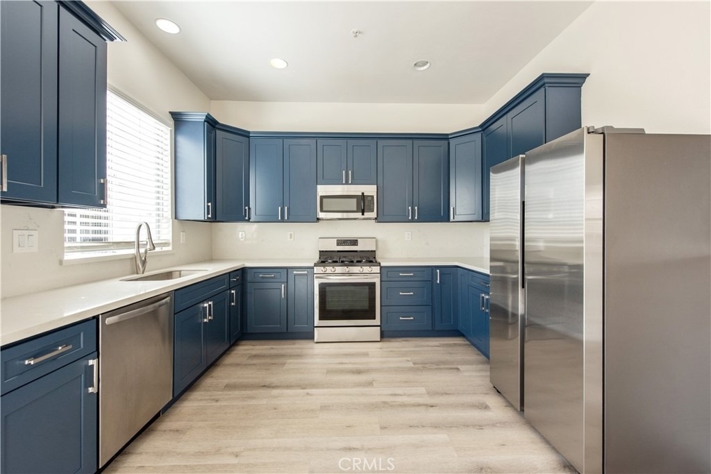 12647 Trent Jones Lane - Photo 4