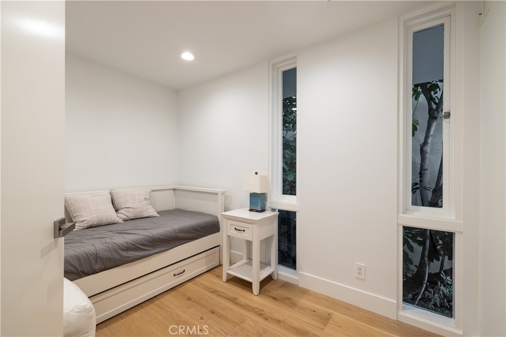 1061 Skyline - Photo 34