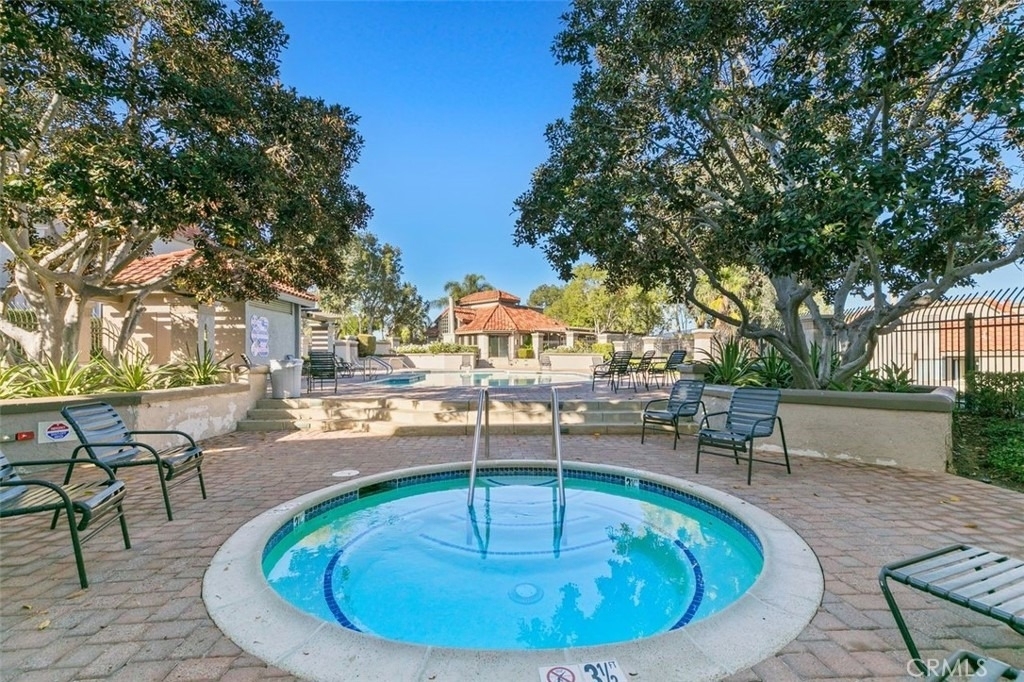 28101 Montecito - Photo 36