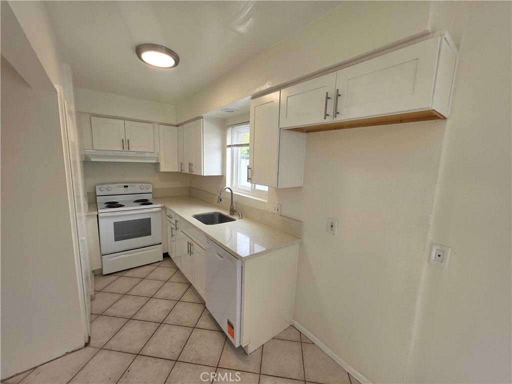 19905 Derbyshire Lane - Photo 6