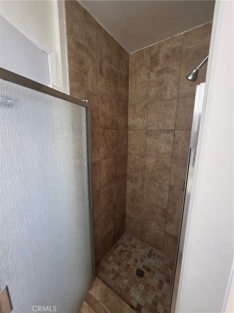 19905 Derbyshire Lane - Photo 17