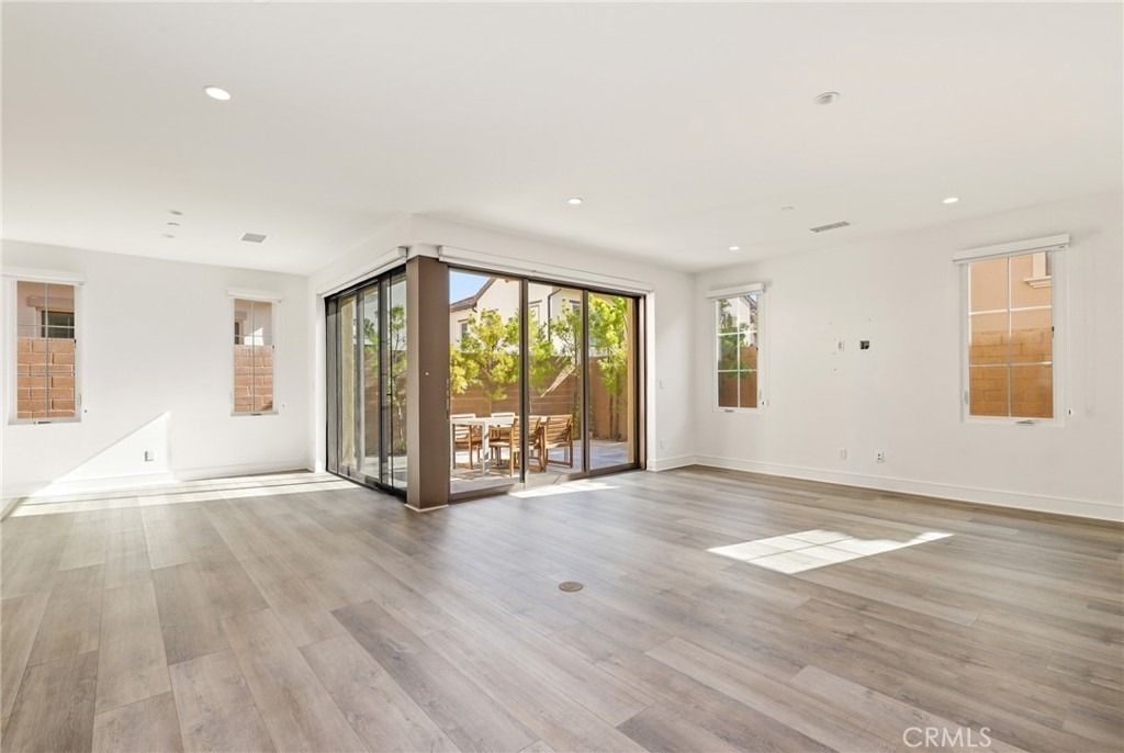 148 Villa Rdg - Photo 11