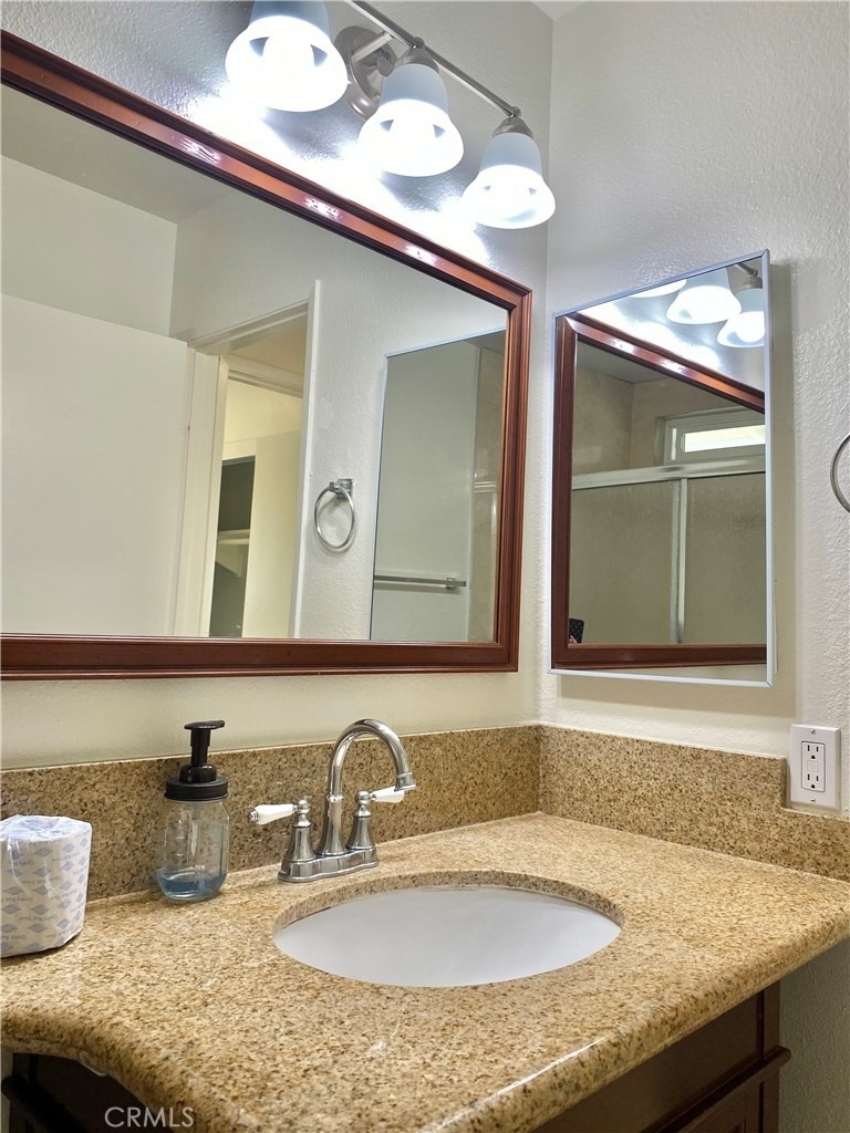 7112 Heil Avenue - Photo 13