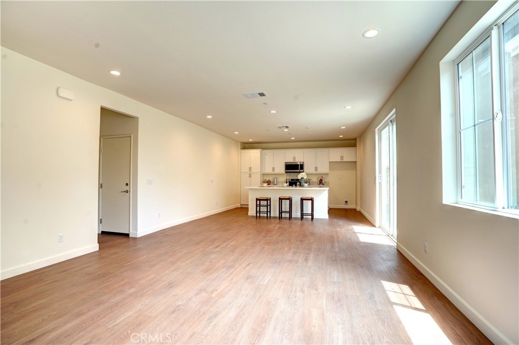 2248 Autumn Court - Photo 4