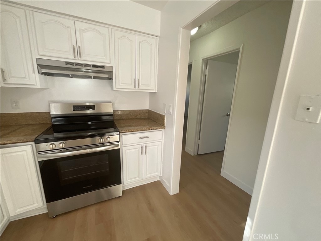 2672 Milton Avenue - Photo 13