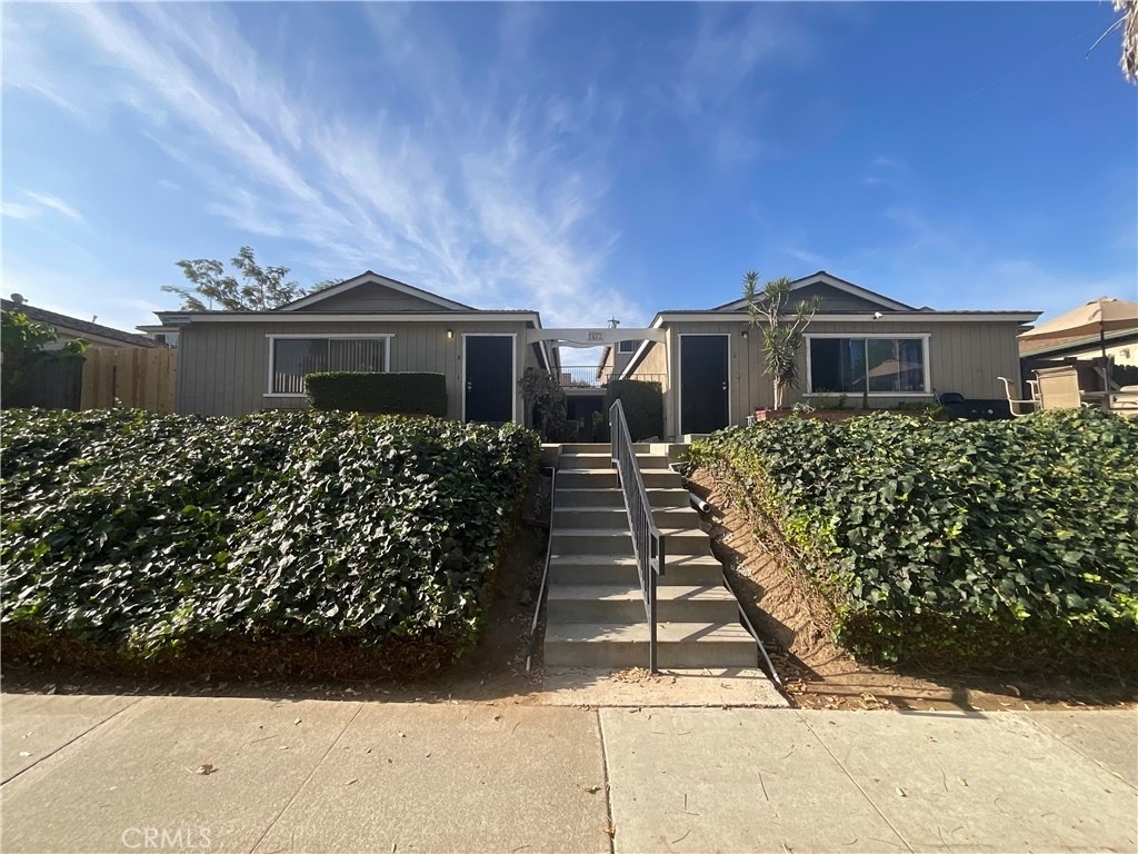 2672 Milton Avenue - Photo 0