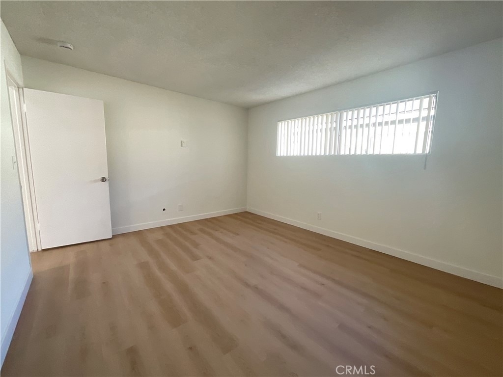 2672 Milton Avenue - Photo 15