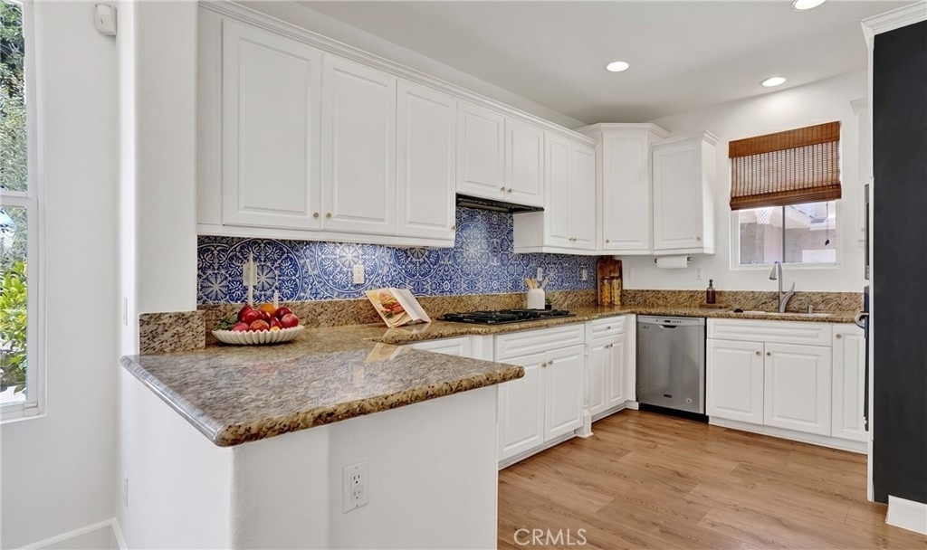 2519 Cornerstone - Photo 5