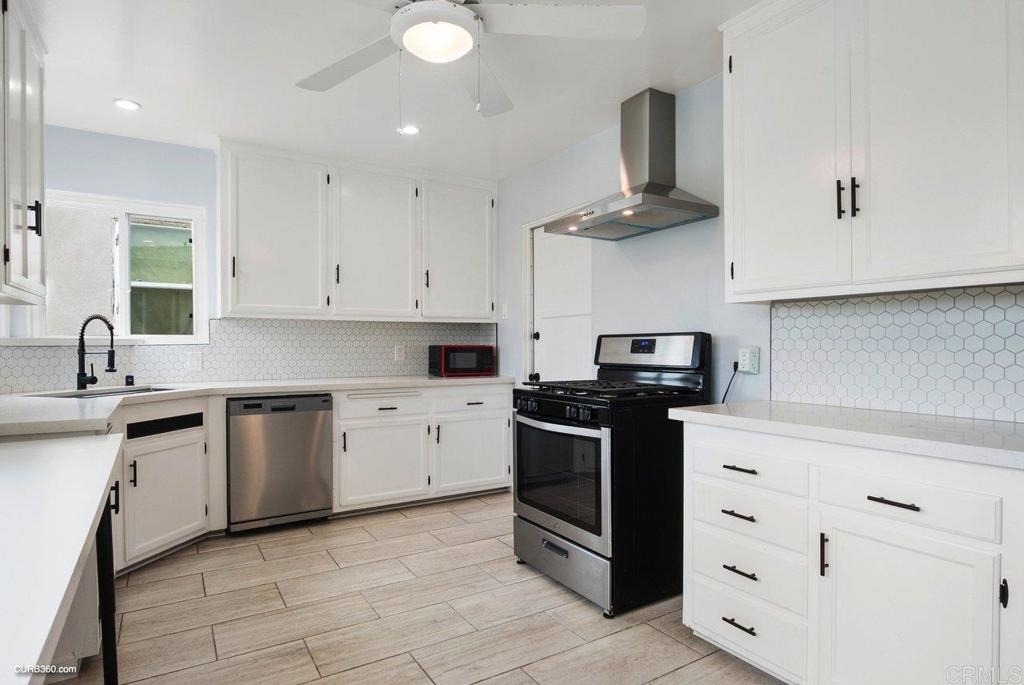 4250 Blackton Drive - Photo 8