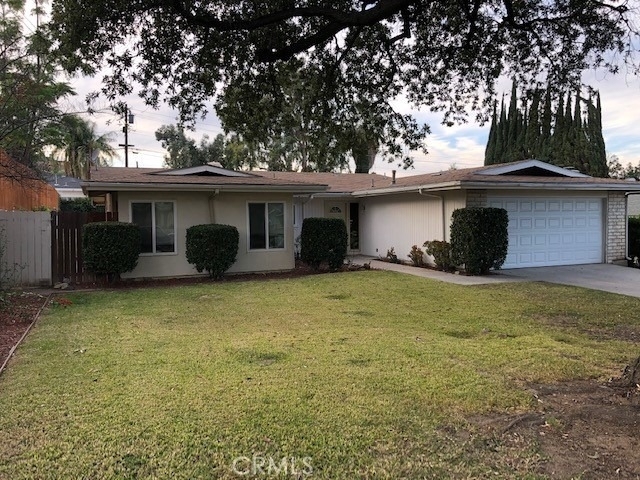 11594 Poplar Street - Photo 0