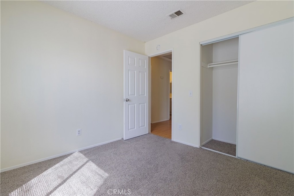 25429 Hemlock Ave - Photo 20