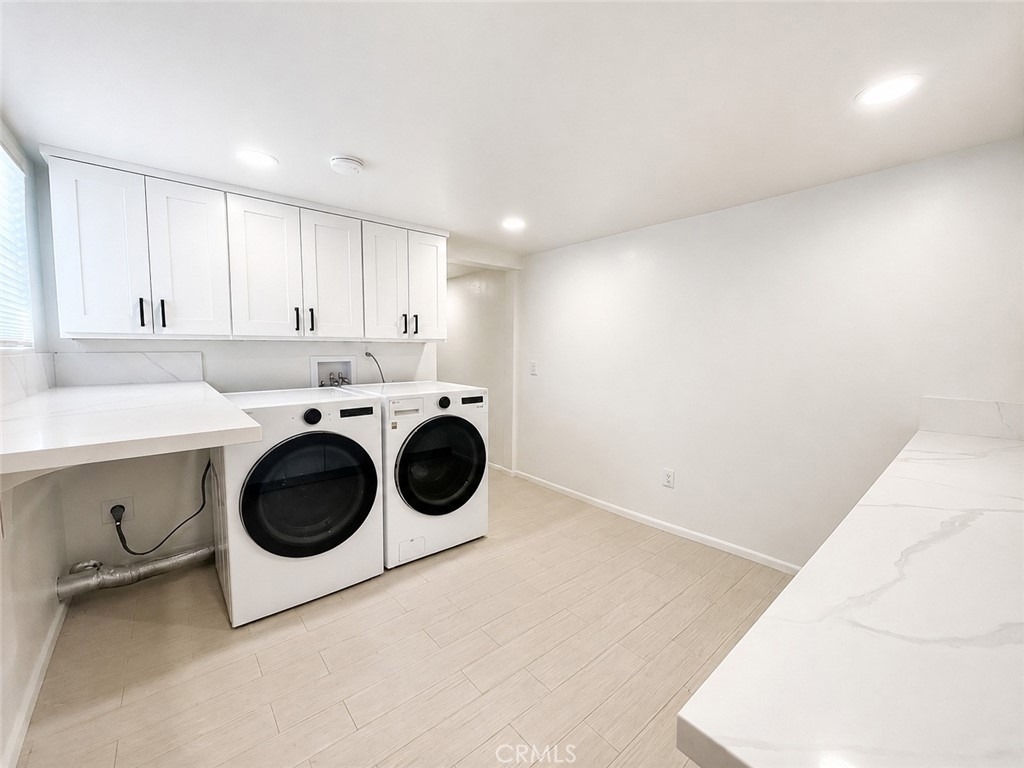 26195 Beaumont Avenue - Photo 20