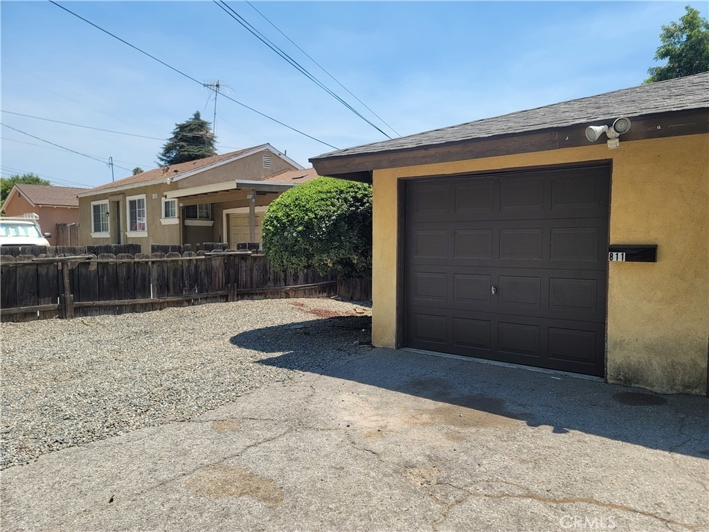 811 W State Street - Photo 10