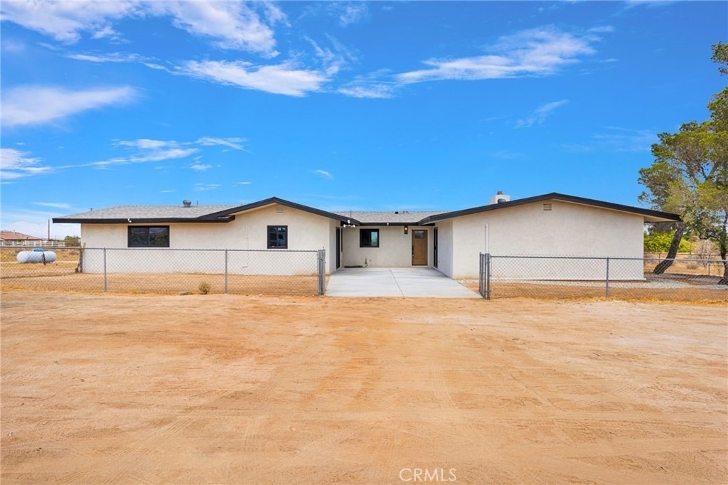 10675 Joshua - Photo 0