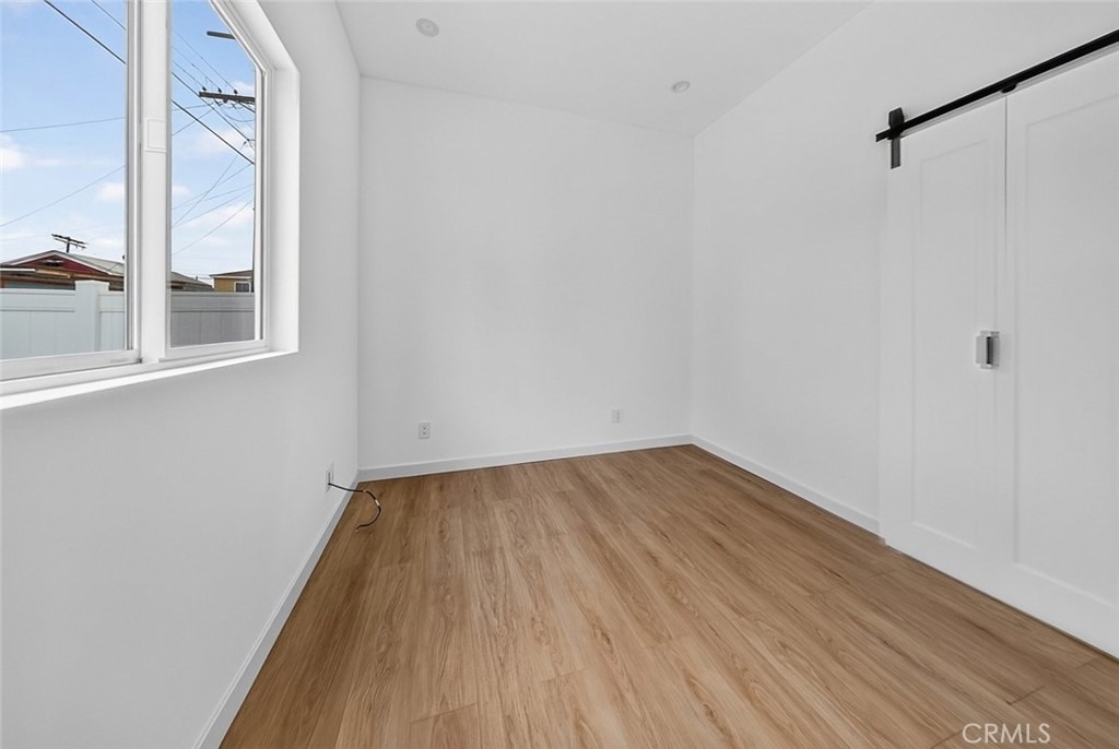 6514 Kraft Avenue - Photo 12