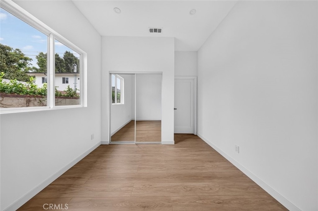 6514 Kraft Avenue - Photo 11
