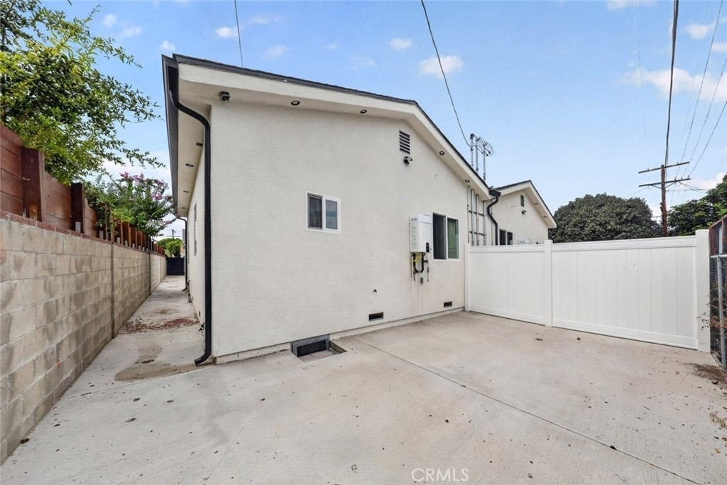 6514 Kraft Avenue - Photo 21