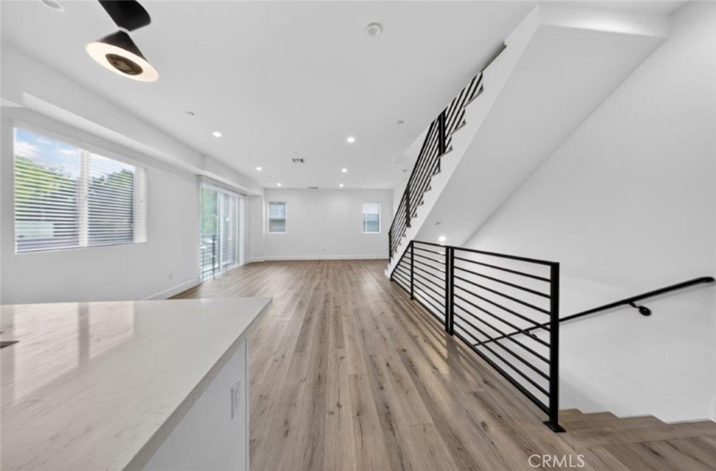 10853 Otsego Street - Photo 21