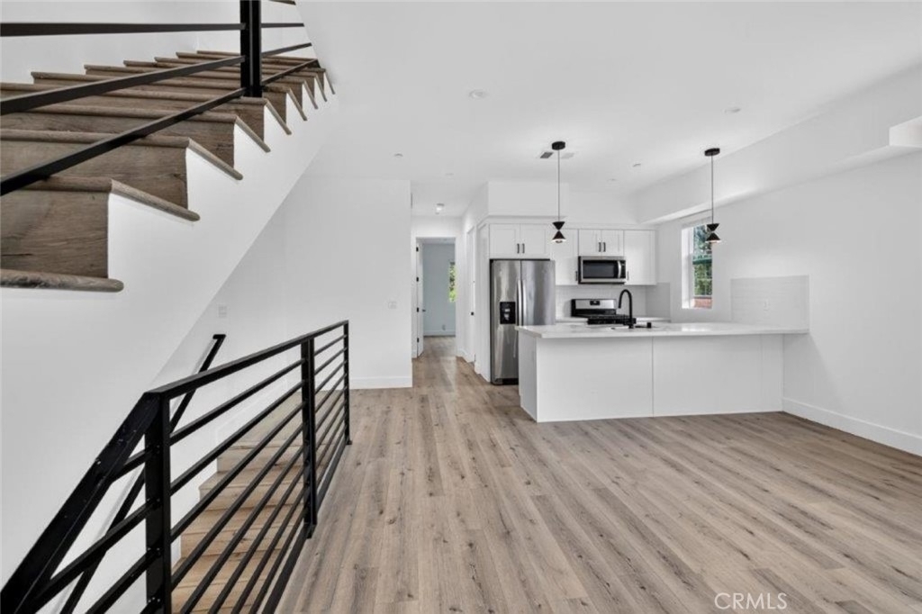 10853 Otsego Street - Photo 16