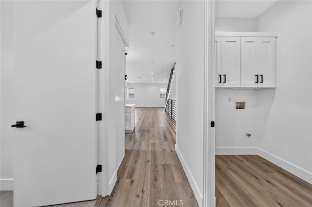 10853 Otsego Street - Photo 12