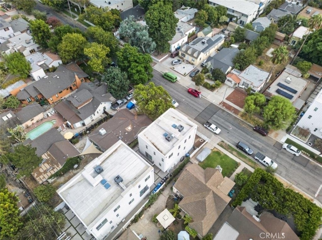 10853 Otsego Street - Photo 4