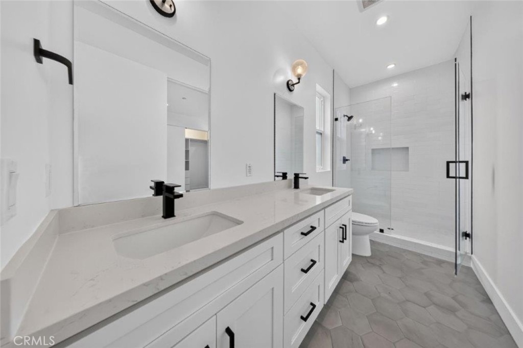 10853 Otsego Street - Photo 33
