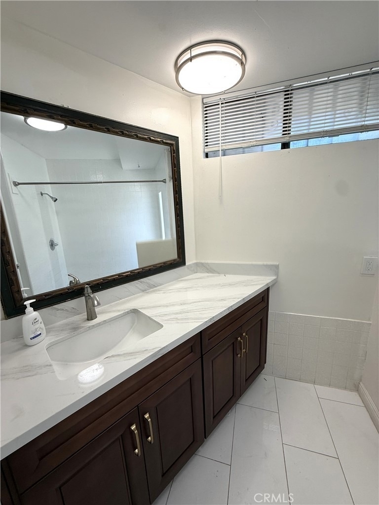 16371 Chella Drive - Photo 24