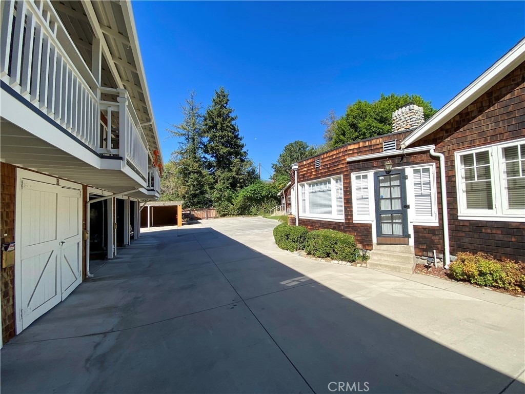 180 W 9th Street - Photo 24