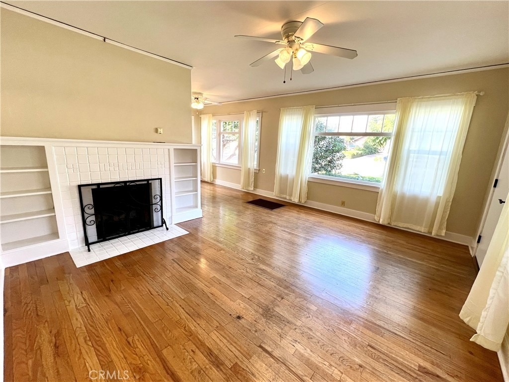 180 W 9th Street - Photo 3