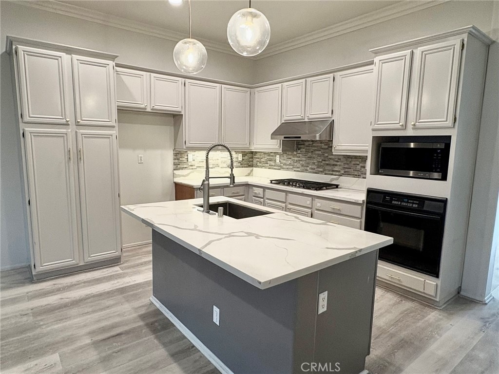 12169 Wembley Court - Photo 7