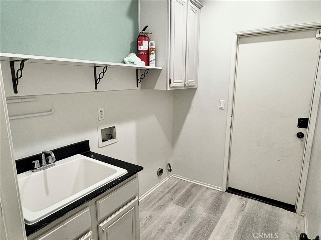 12169 Wembley Court - Photo 11