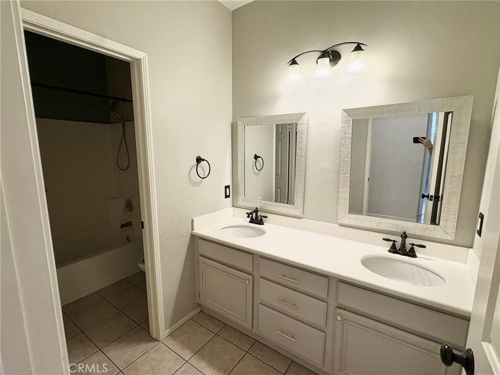 12169 Wembley Court - Photo 16