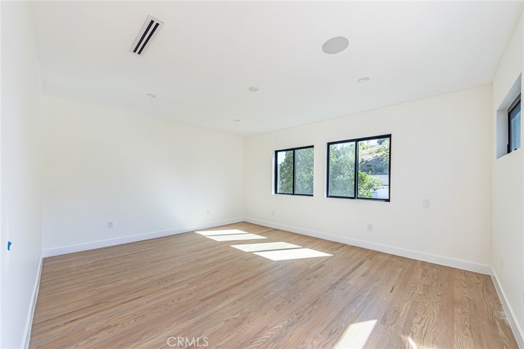 2051 Mcpherson - Photo 24