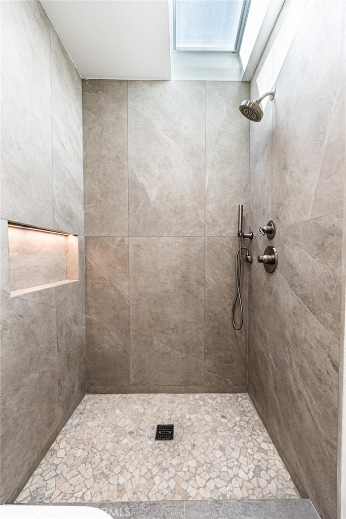 2051 Mcpherson - Photo 11