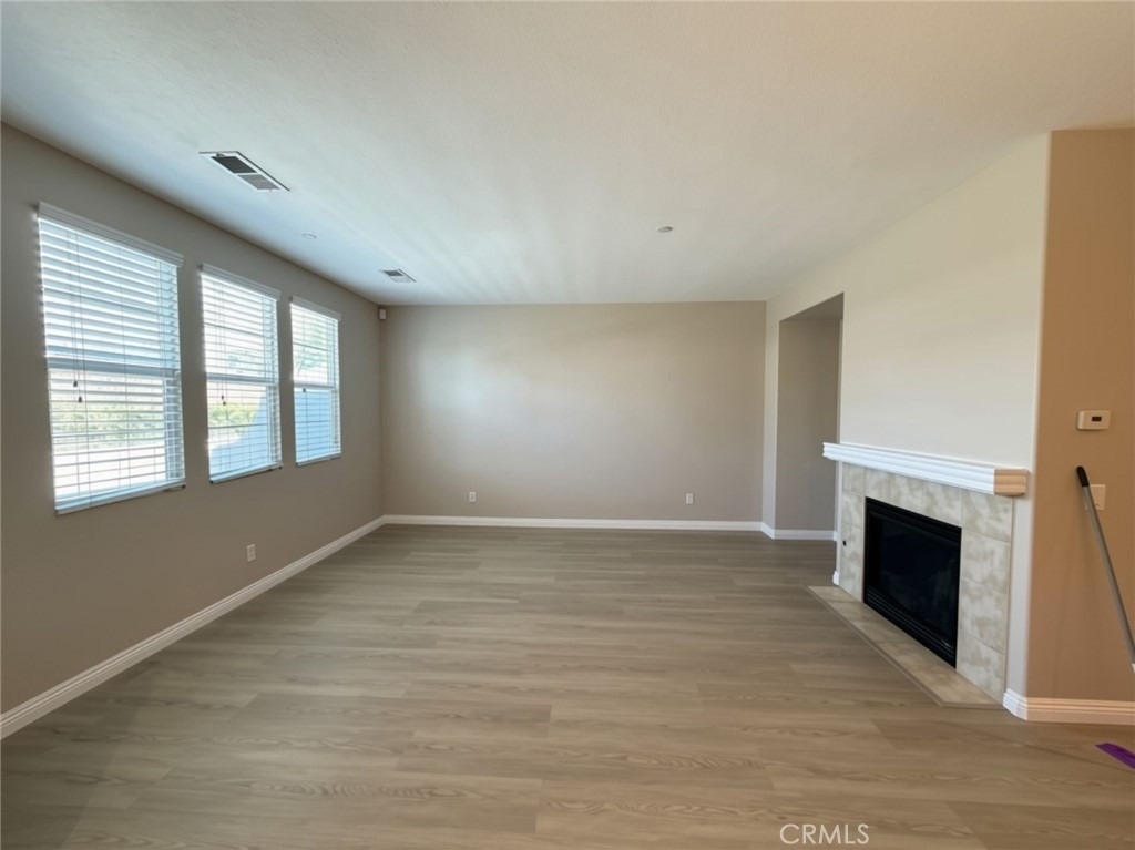 13409 Mashona Avenue - Photo 6