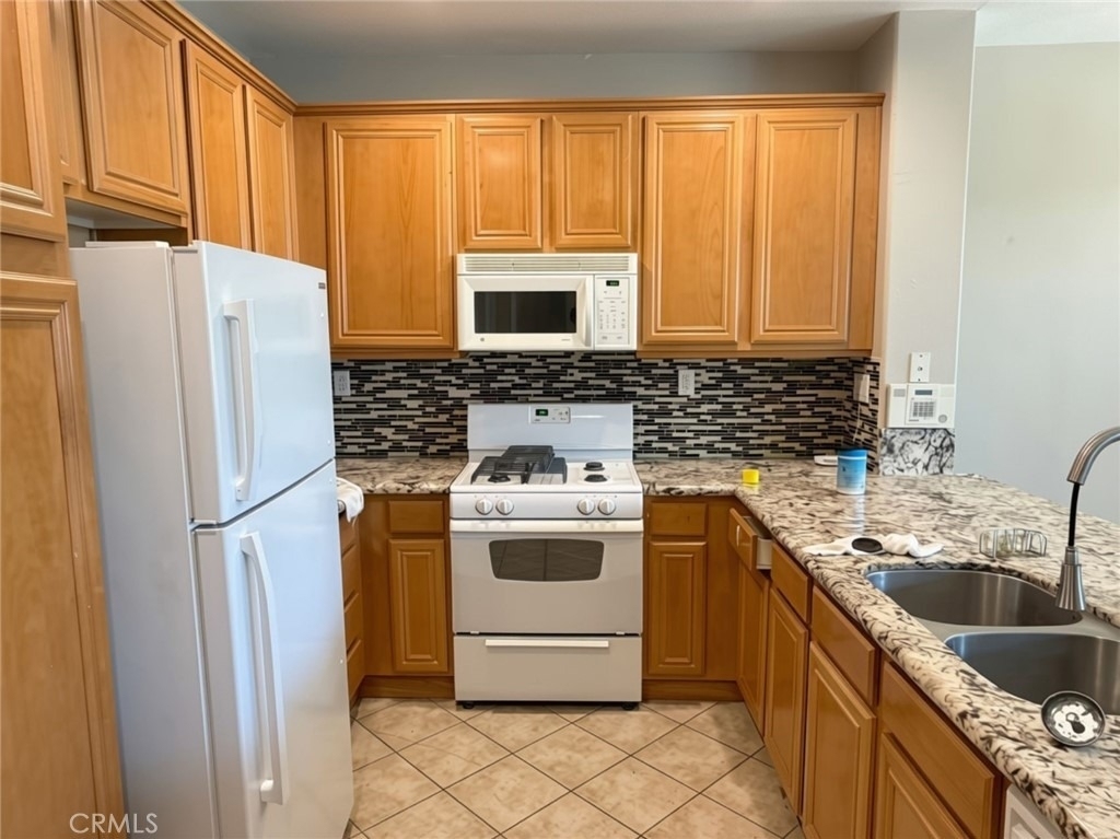 13409 Mashona Avenue - Photo 3